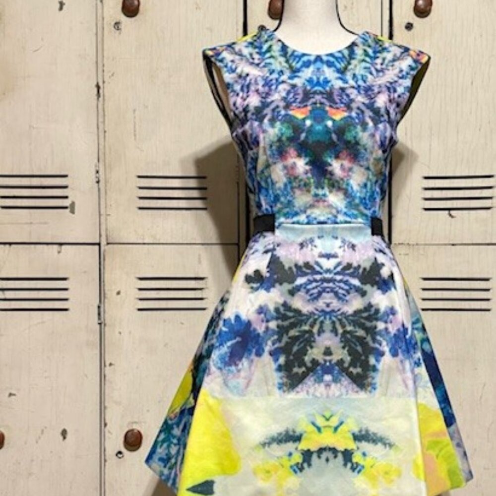 Rare Limited-Edition H&M Multi-Colored Mirrored Print X-Line Dress, Size 4 (NWT)